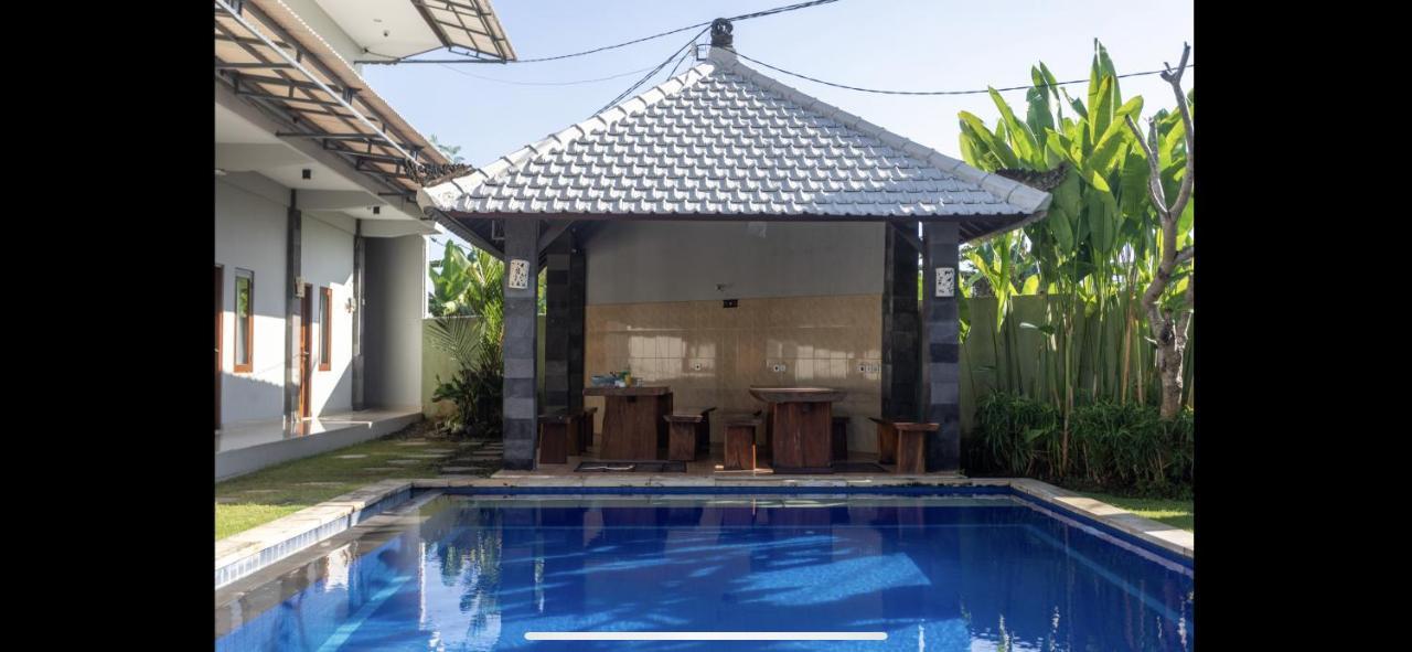 Cempaka Mas Guest House Canggu Buitenkant foto